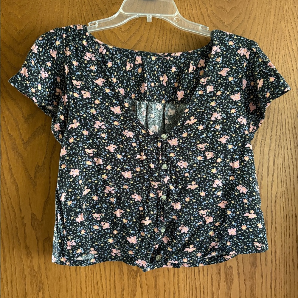 American Eagle Outfitters Black Floral Blouse